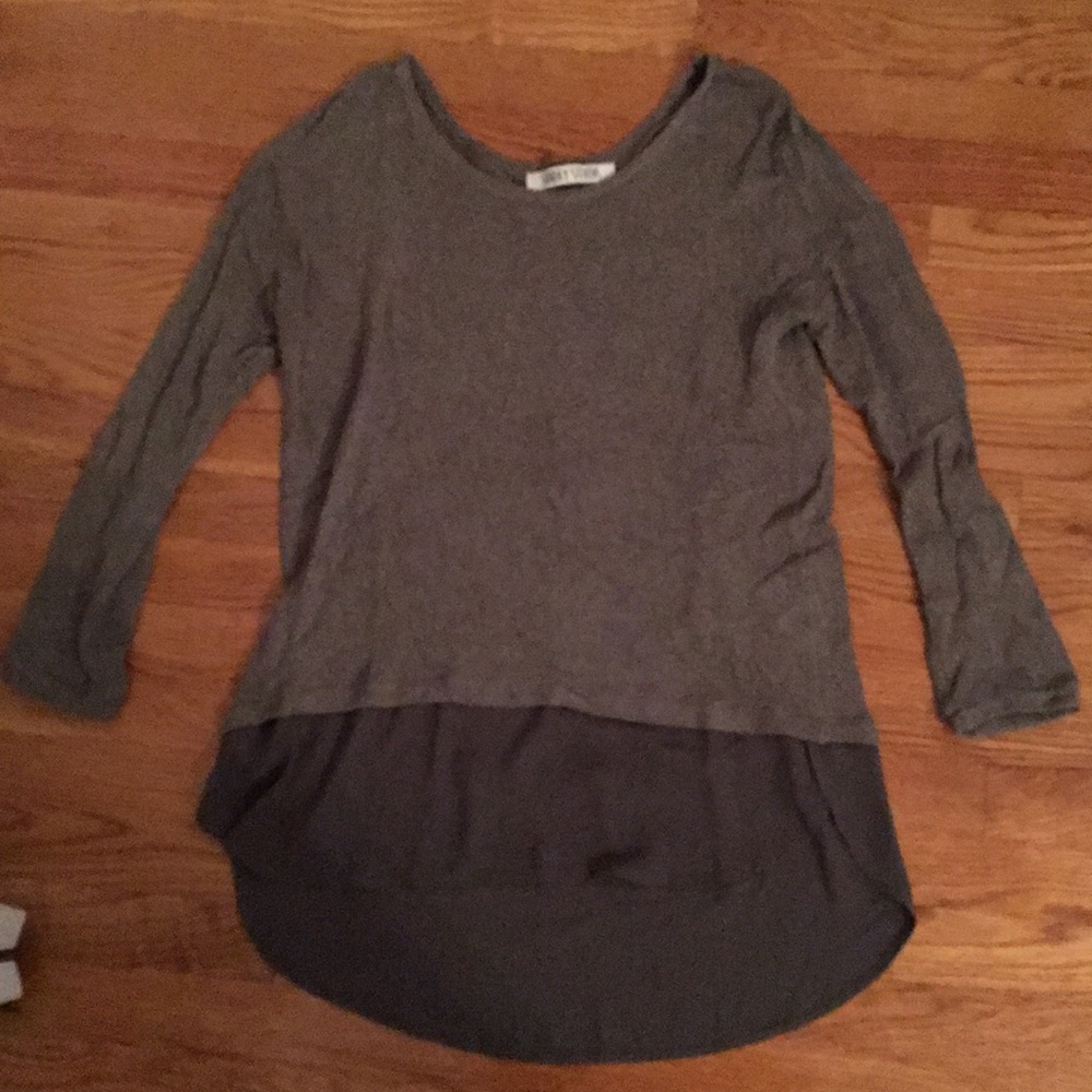 Long sleeve with flowy sheer bottom